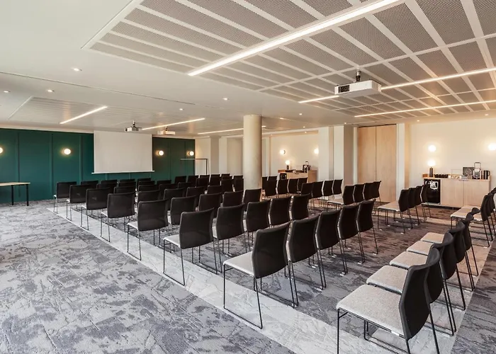 Novotel Cambridge North