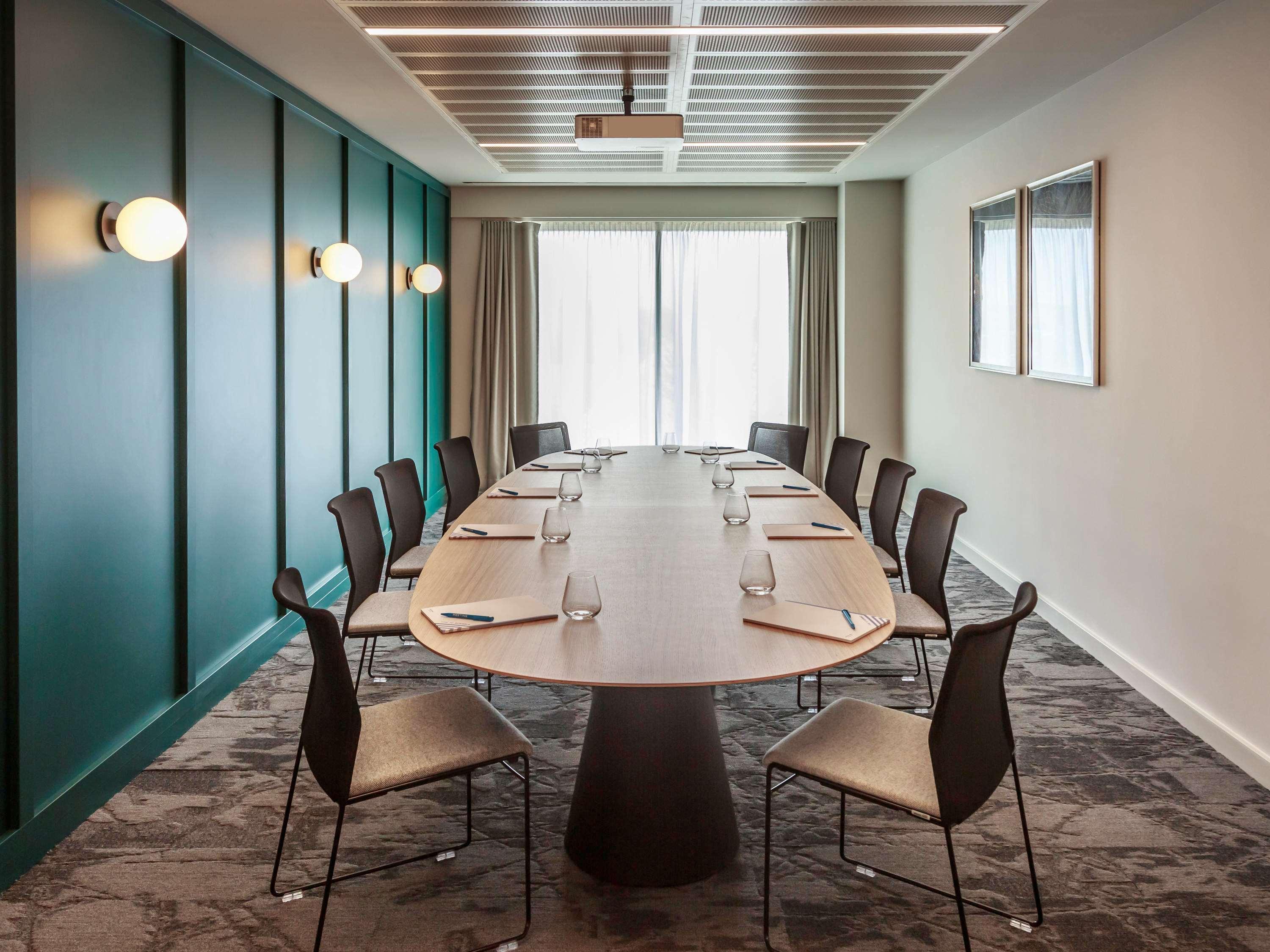 Hotel Novotel North 4*
