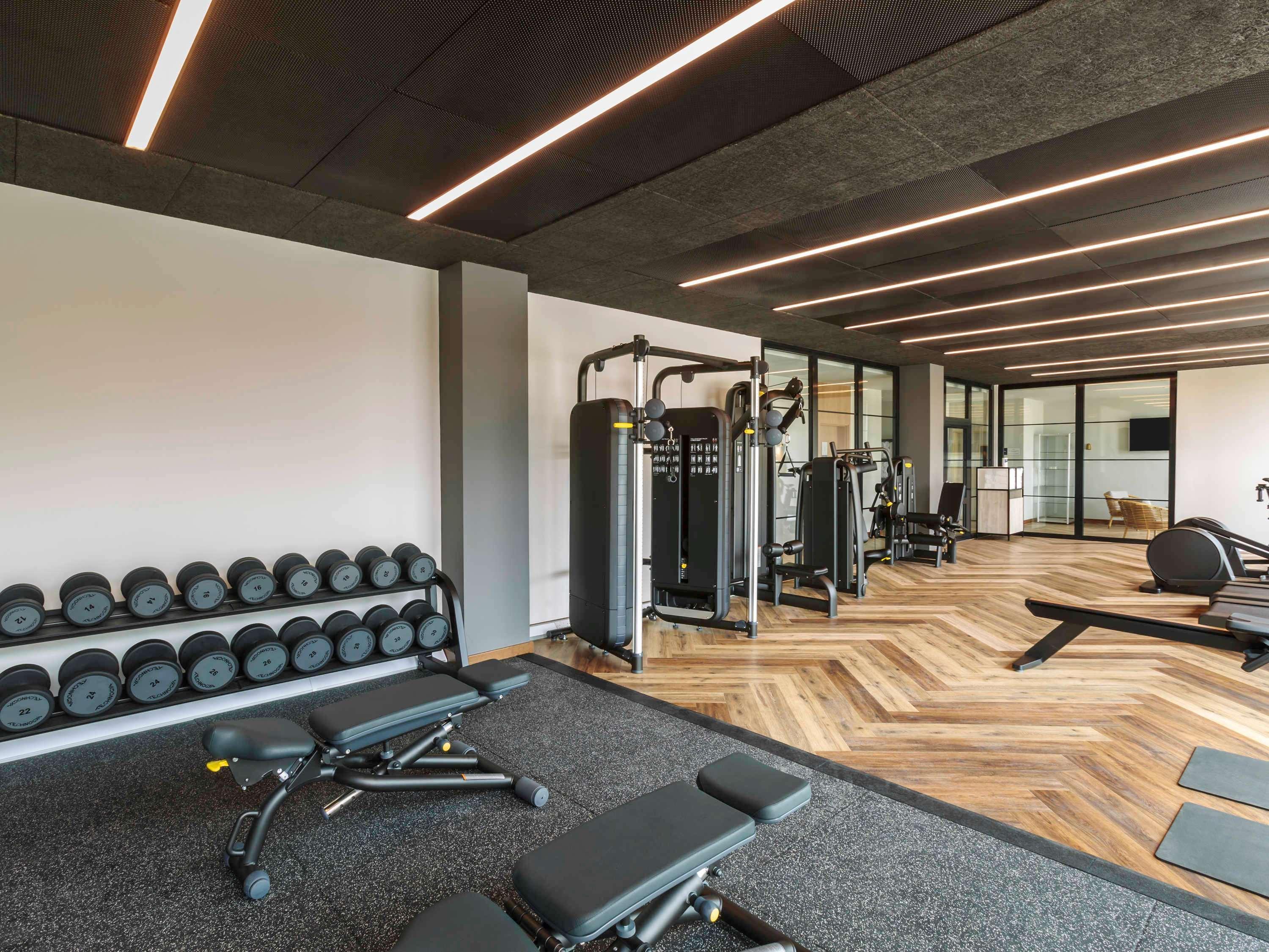 Novotel Cambridge North 4*